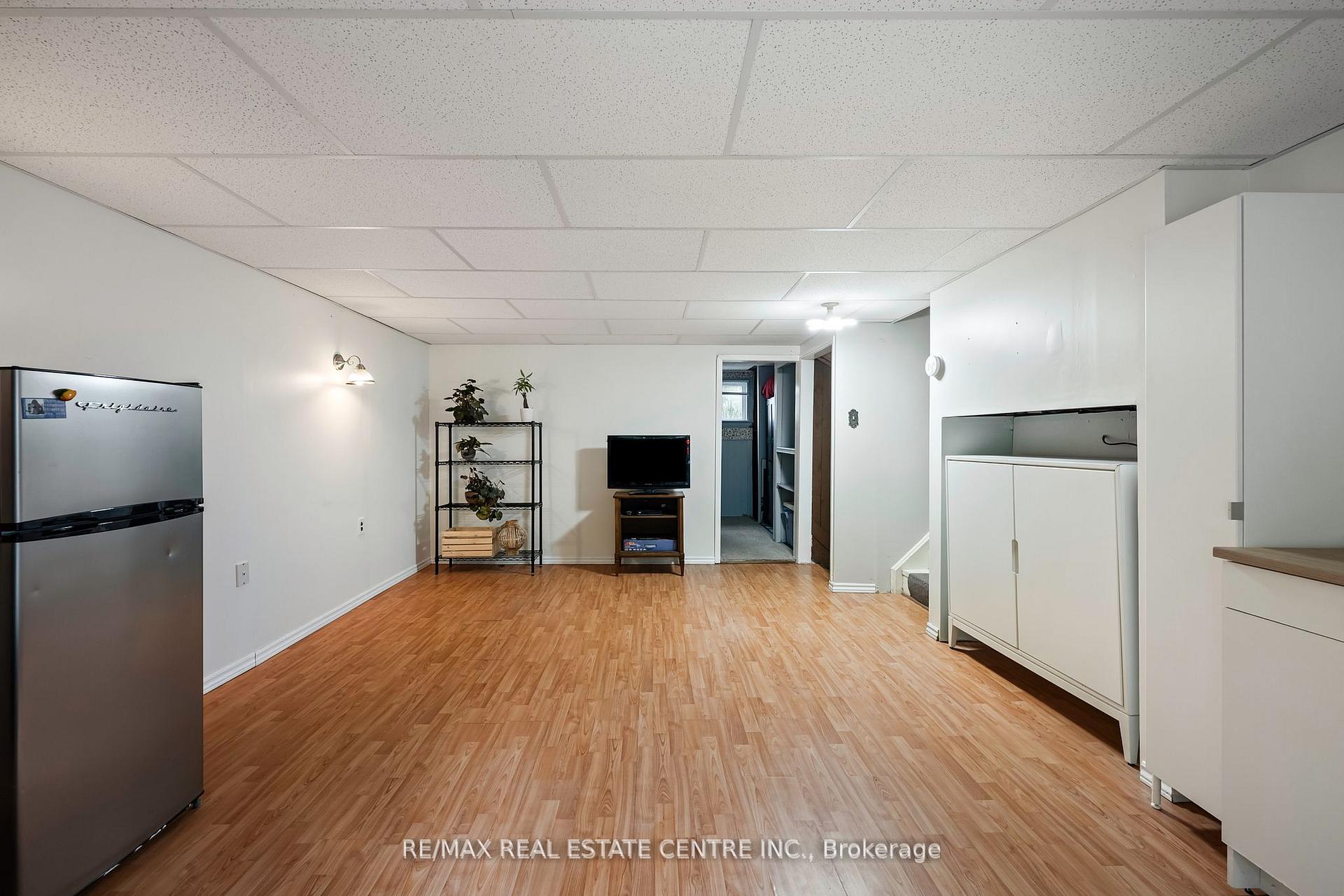 Photo 22 of 83 Brenda Boulevard, Orangeville — HOMEH