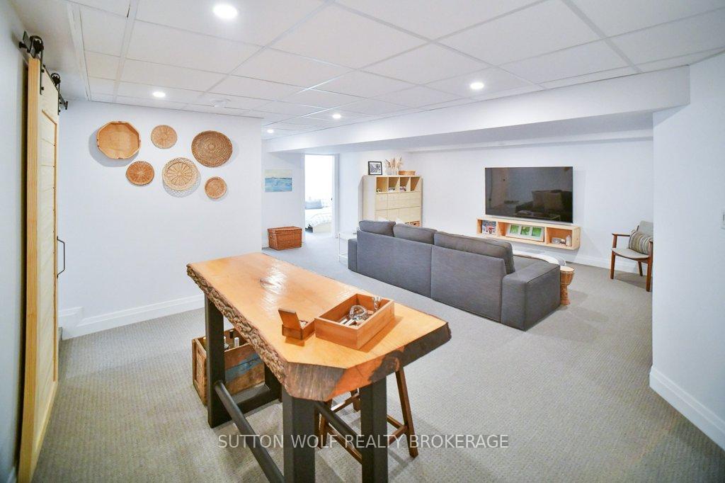 Photo 2 of 30458 Sylvan Road, North Middlesex, Rural North Middlesex — HOMEH