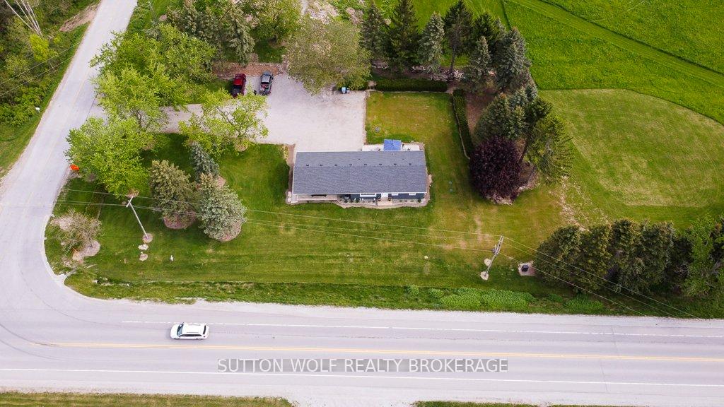 Photo 6 of 30458 Sylvan Road, North Middlesex, Rural North Middlesex — HOMEH
