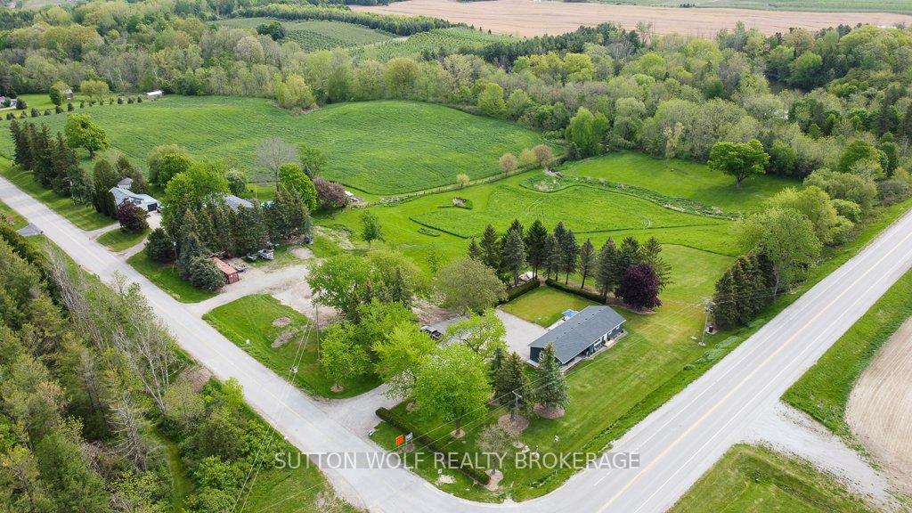Photo 9 of 30458 Sylvan Road, North Middlesex, Rural North Middlesex — HOMEH