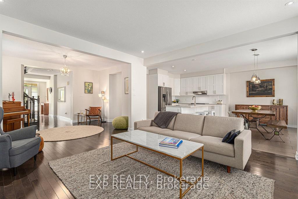 Photo 6 of 304 Locust Ridge, Ottawa, Mer Bleue/Bradley Estates/Anderson Park — HOMEH
