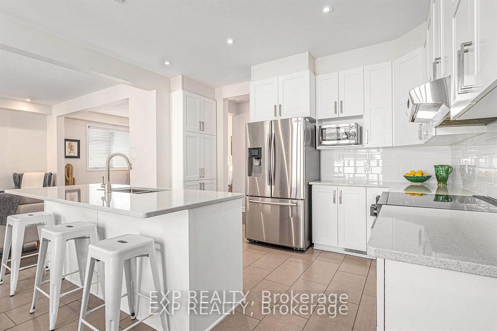 Photo 14 of 304 Locust Ridge, Ottawa, Mer Bleue/Bradley Estates/Anderson Park — HOMEH