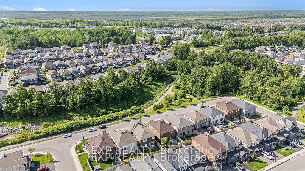 Photo 32 of 304 Locust Ridge, Ottawa, Mer Bleue/Bradley Estates/Anderson Park — HOMEH