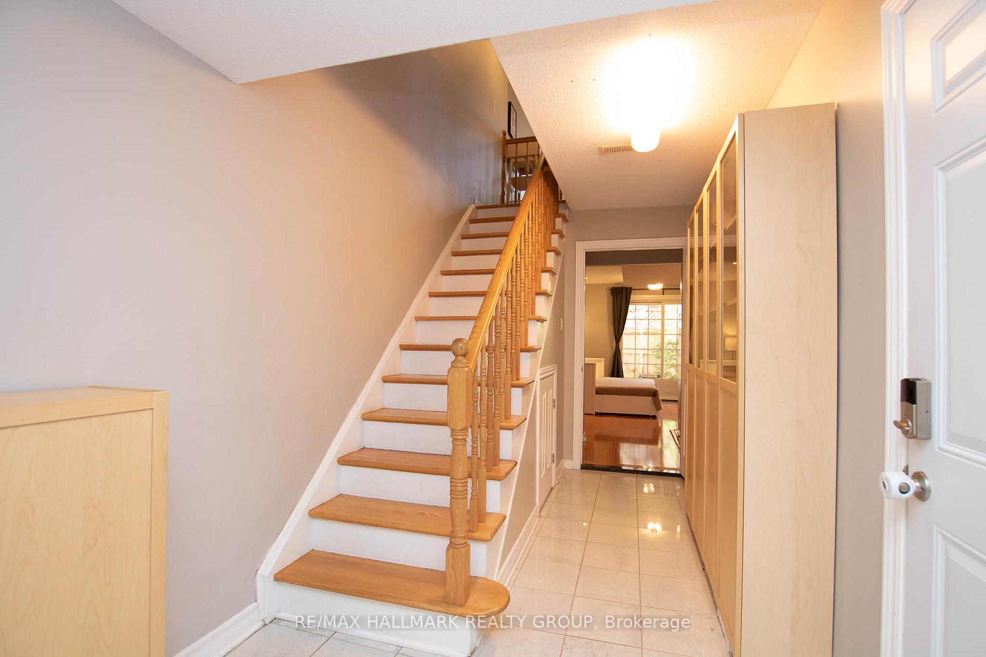 Photo 9 of 22 Central Avenue, Ottawa, Ottawa Centre/Golden Triangle — HOMEH