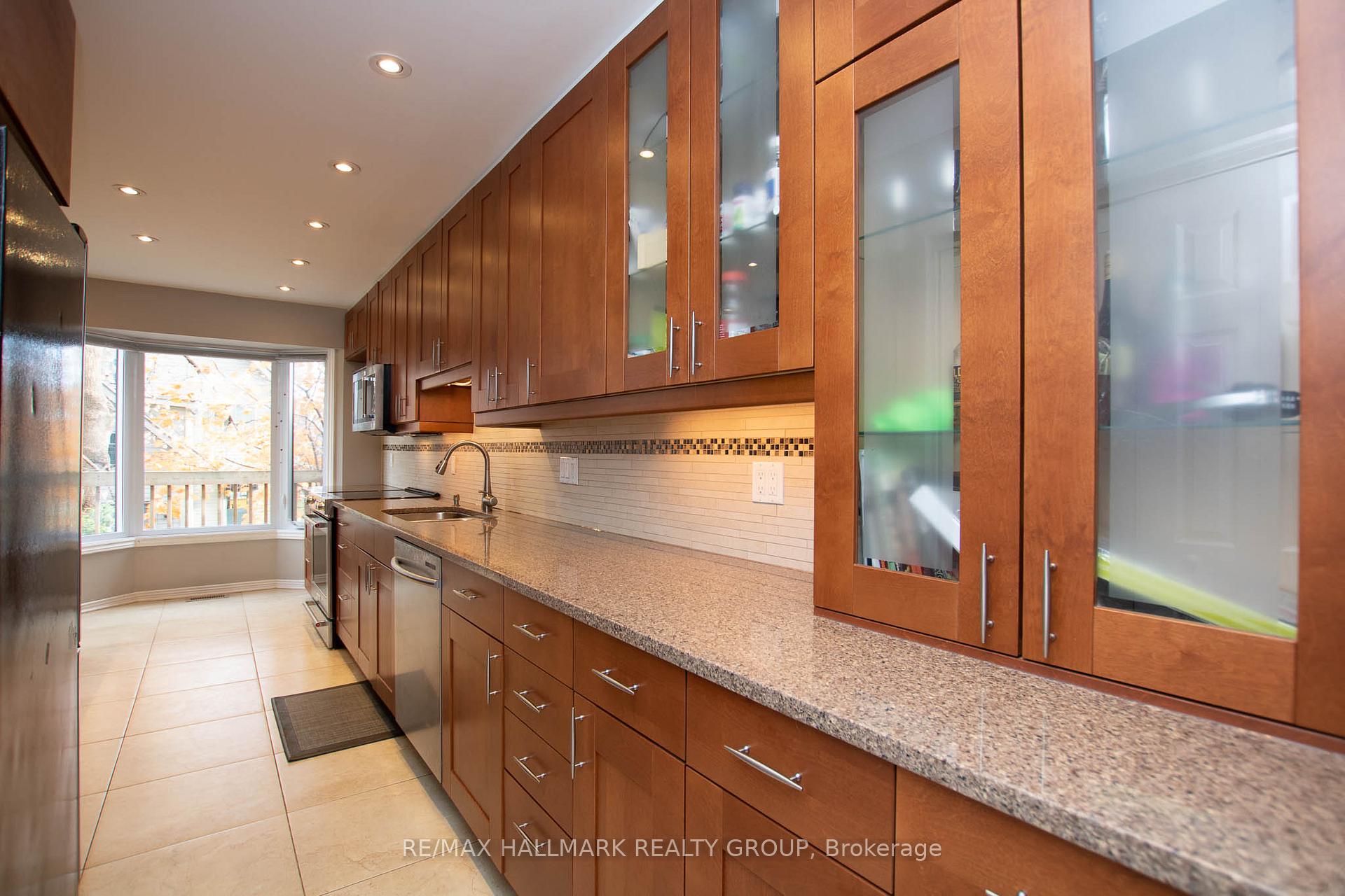 Photo 15 of 22 Central Avenue, Ottawa, Ottawa Centre/Golden Triangle — HOMEH