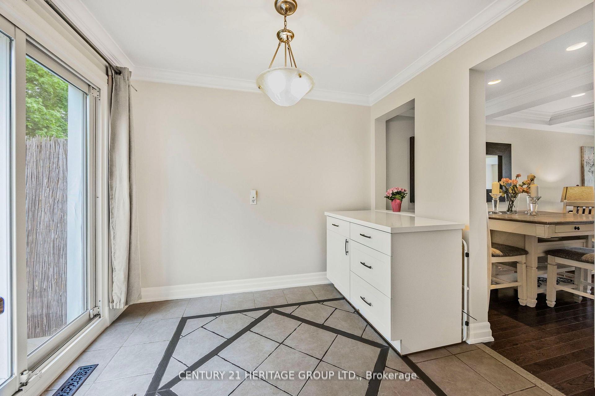 Photo 16 of 46 Adeline Avenue, New Tecumseth, Tottenham — HOMEH