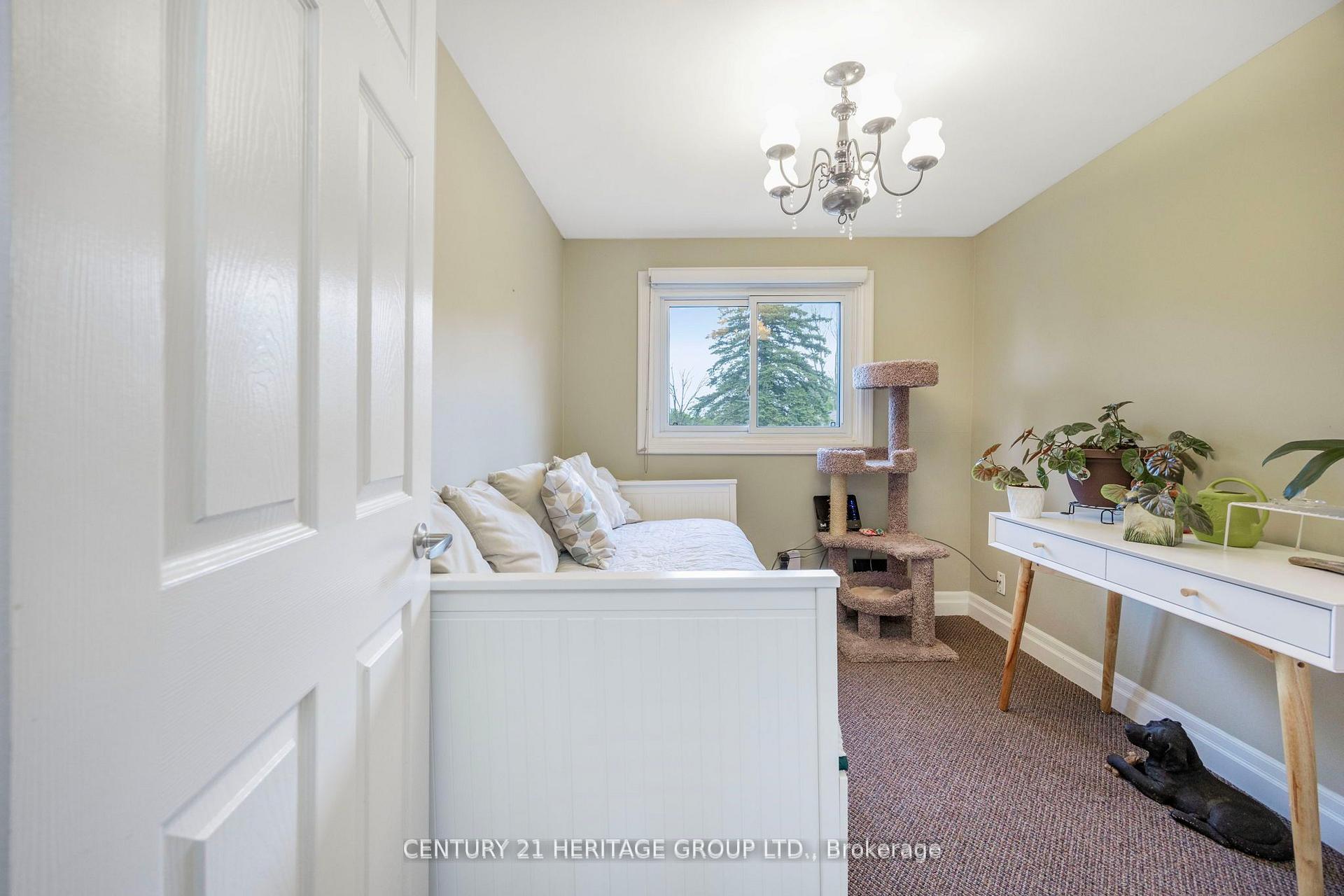 Photo 33 of 46 Adeline Avenue, New Tecumseth, Tottenham — HOMEH