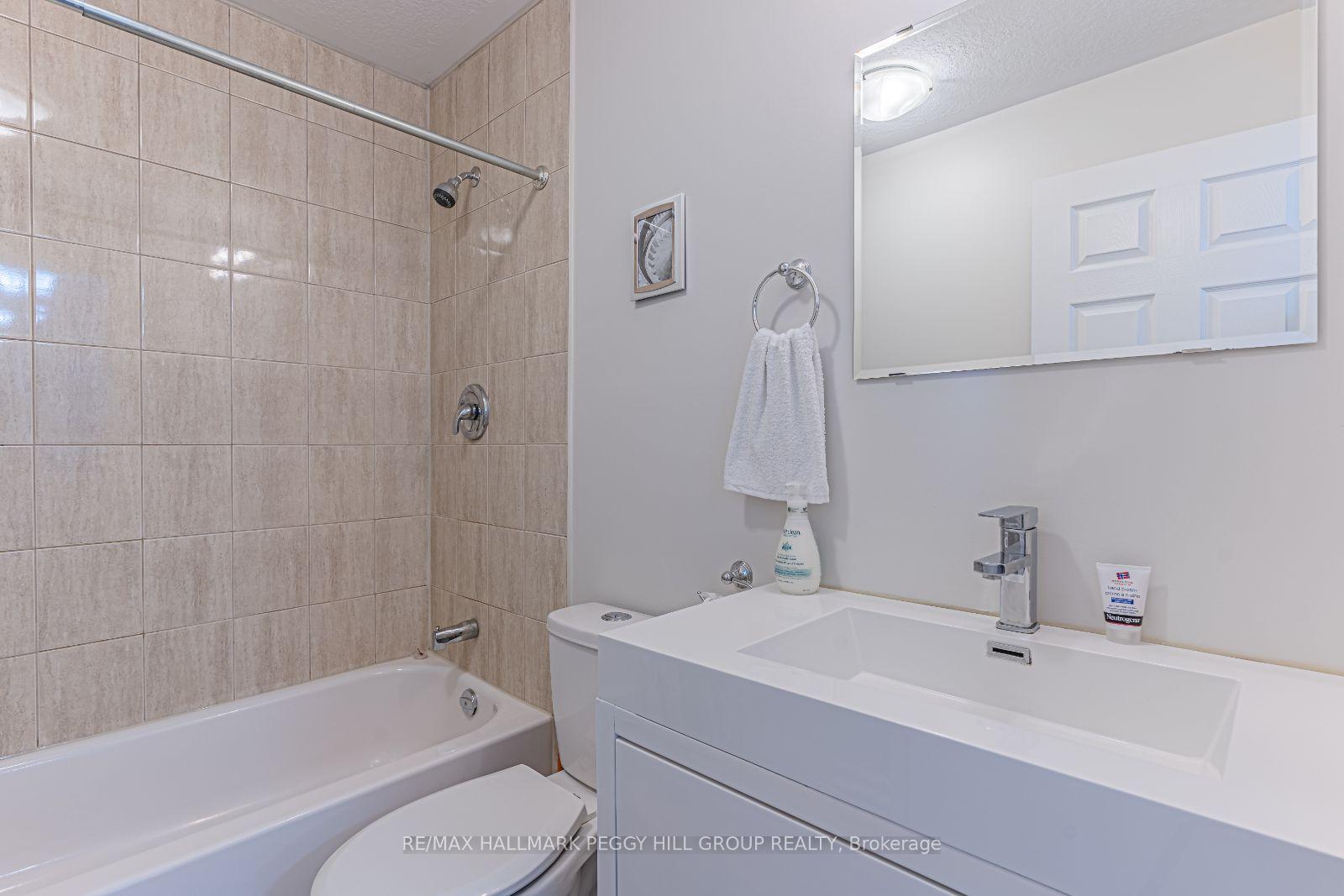 Photo 8 of Unit 3, 266 Canice Street, Orillia — HOMEH