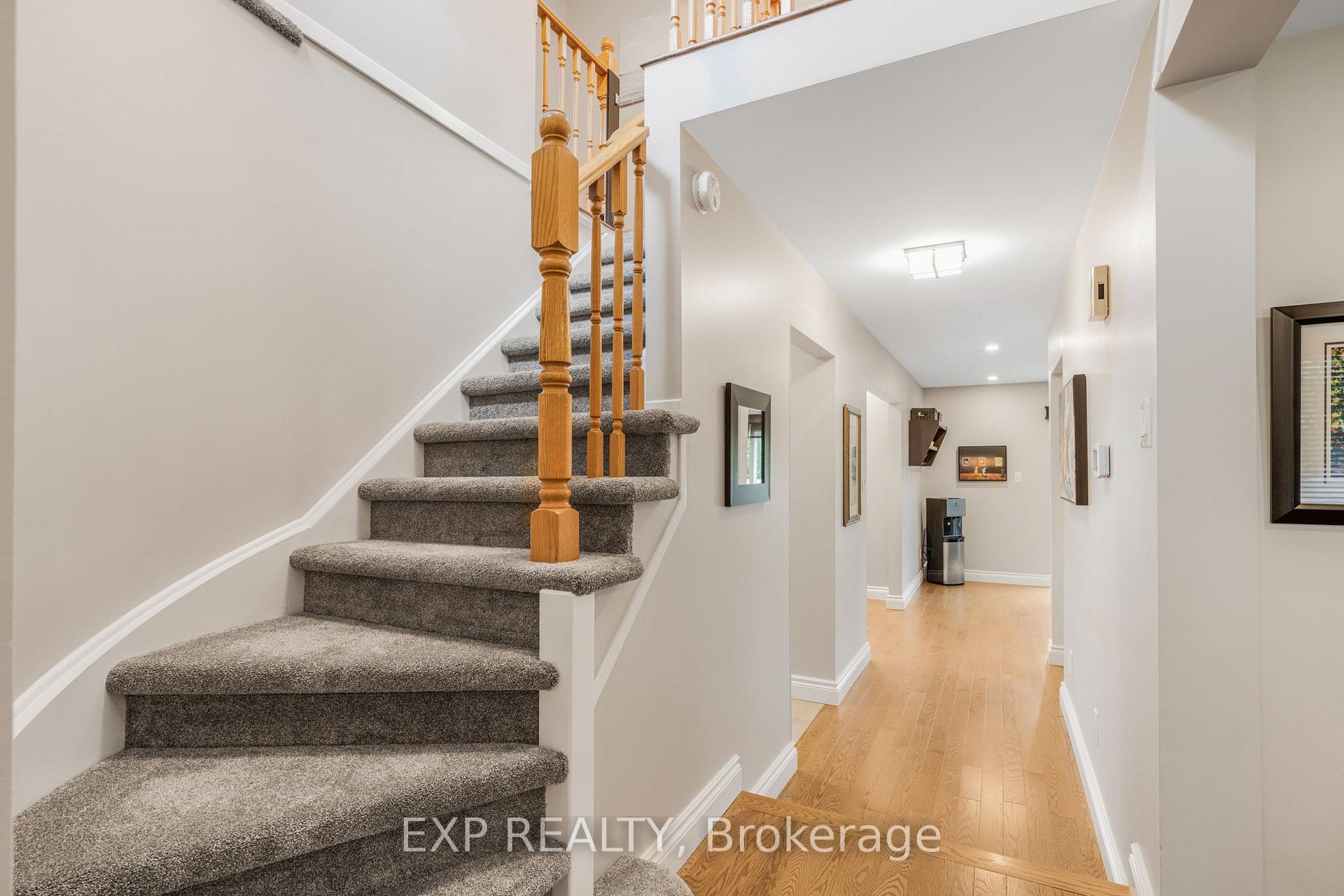 Photo 20 of 1660 Champneuf Drive, Ottawa, Chateauneuf — HOMEH