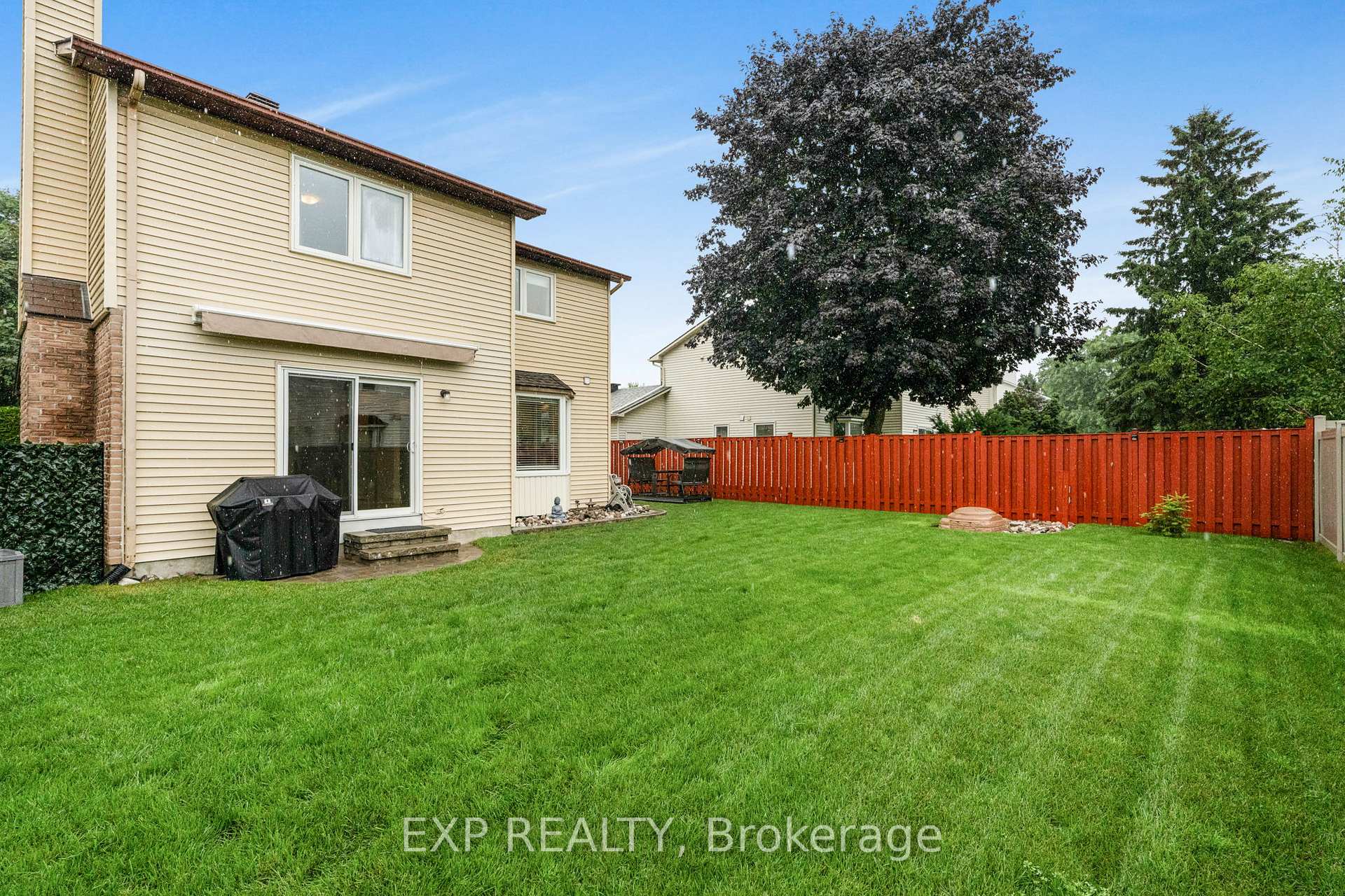 Photo 28 of 1660 Champneuf Drive, Ottawa, Chateauneuf — HOMEH