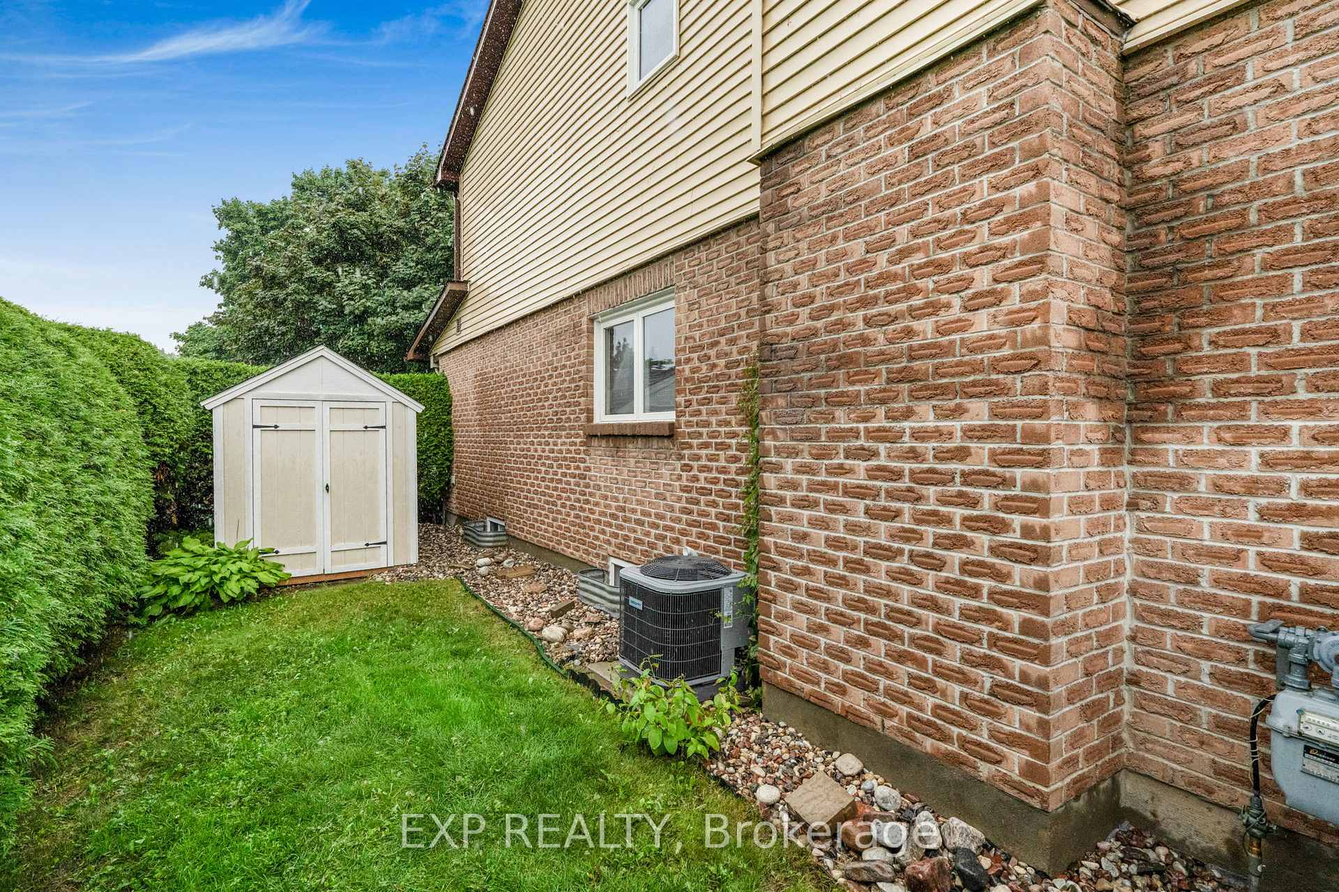 Photo 29 of 1660 Champneuf Drive, Ottawa, Chateauneuf — HOMEH