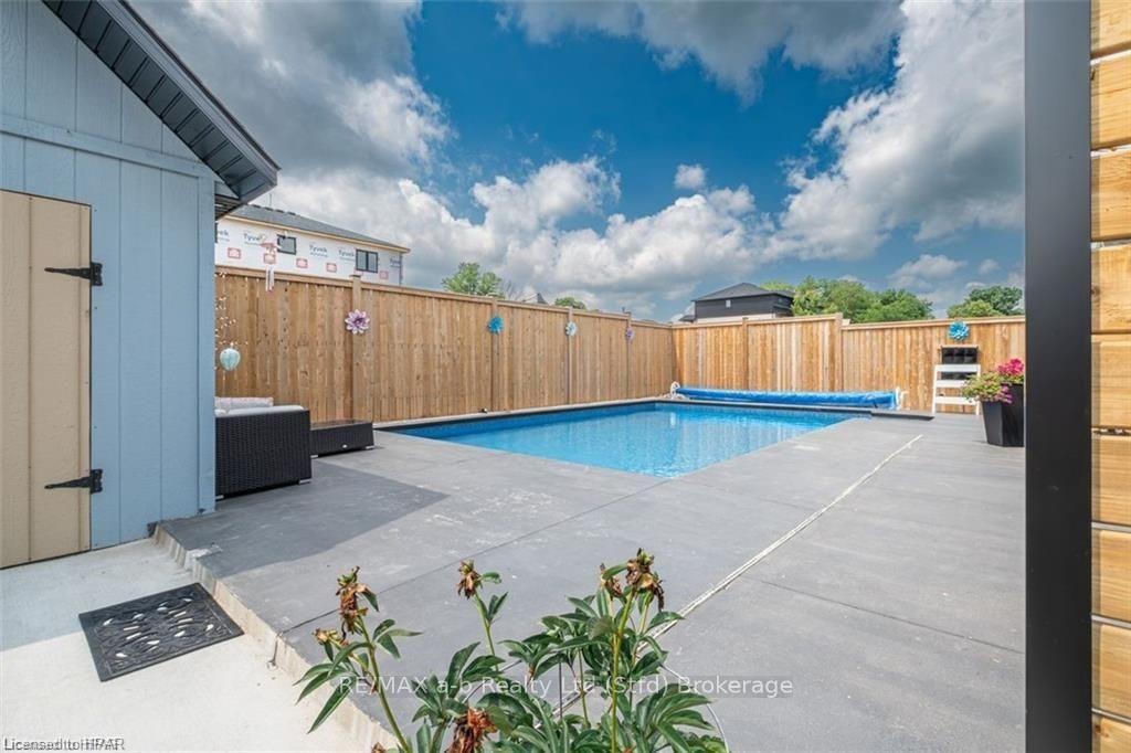 Photo 6 of 77 Reagan Street, Perth East, Milverton — HOMEH