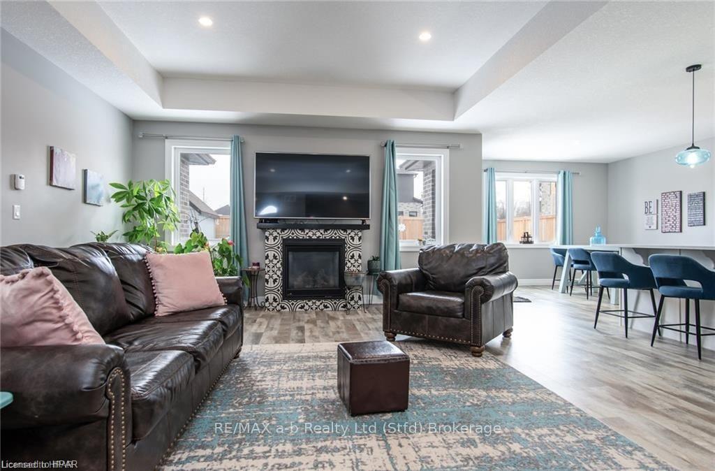 Photo 10 of 77 Reagan Street, Perth East, Milverton — HOMEH