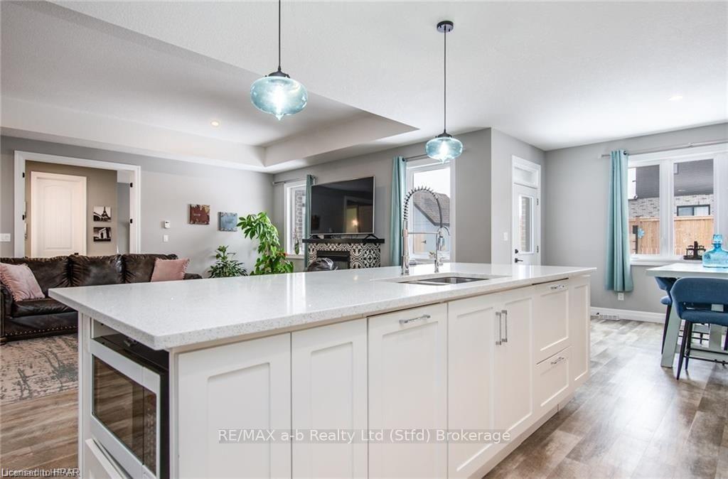 Photo 13 of 77 Reagan Street, Perth East, Milverton — HOMEH