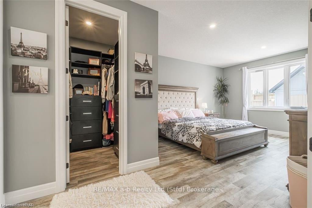 Photo 23 of 77 Reagan Street, Perth East, Milverton — HOMEH