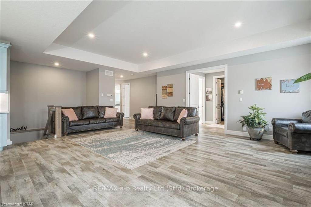 Photo 30 of 77 Reagan Street, Perth East, Milverton — HOMEH