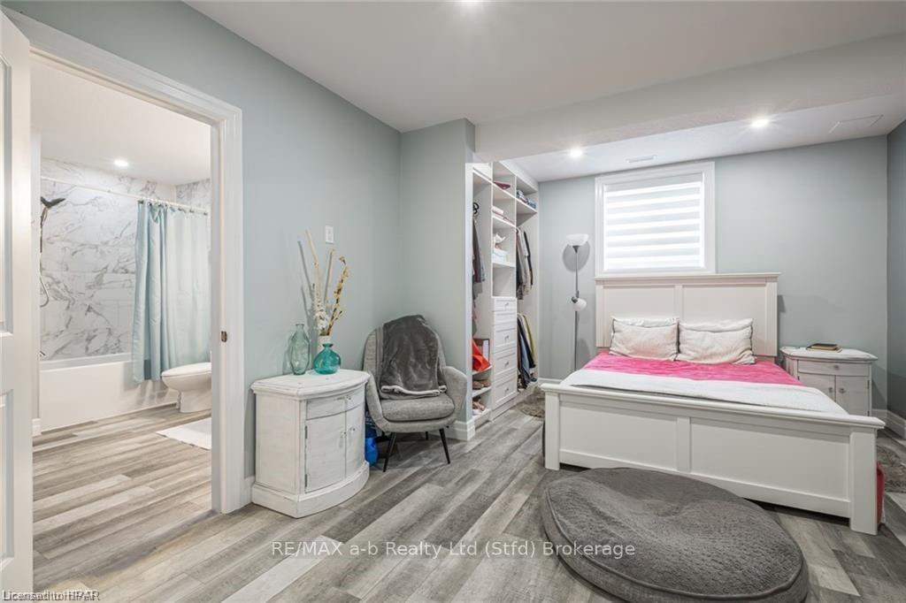 Photo 43 of 77 Reagan Street, Perth East, Milverton — HOMEH