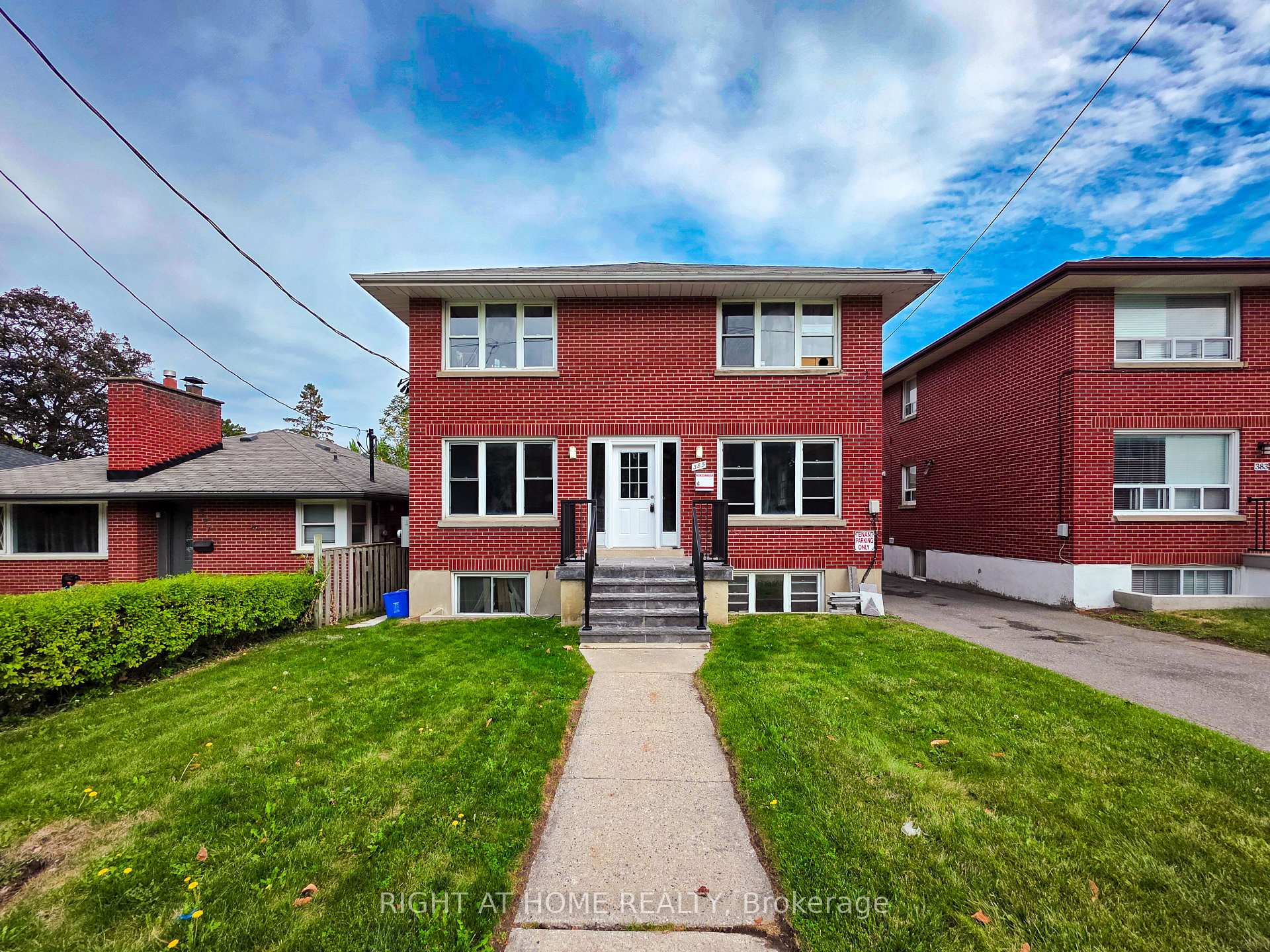 Photo 2 of Unit LowerLevel, 385 Mary Street, Oshawa, O'Neill — HOMEH