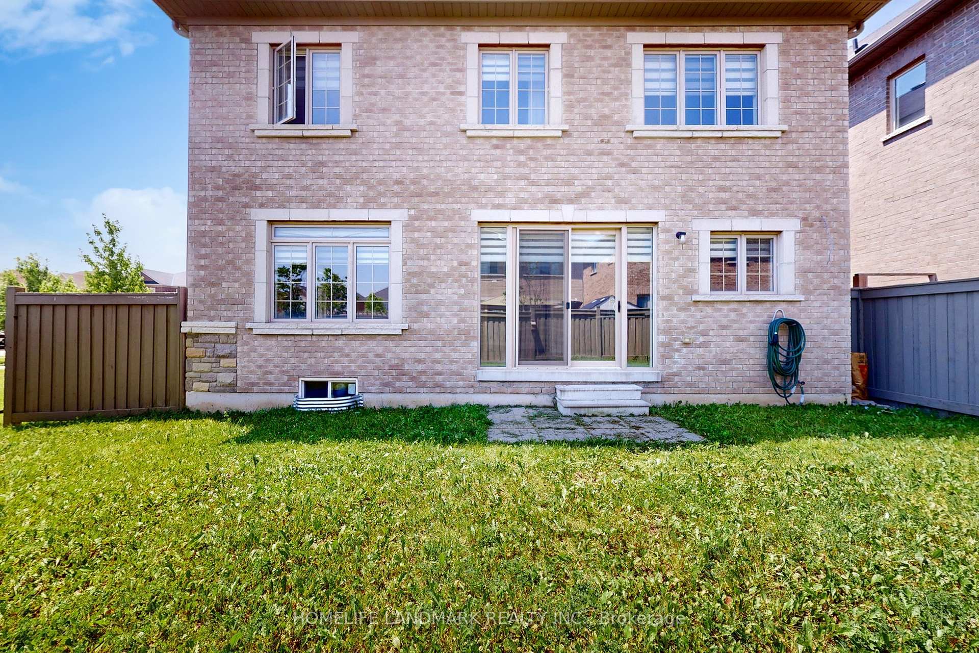 Photo 42 of 1533 Devine Point, Milton, Ford — HOMEH