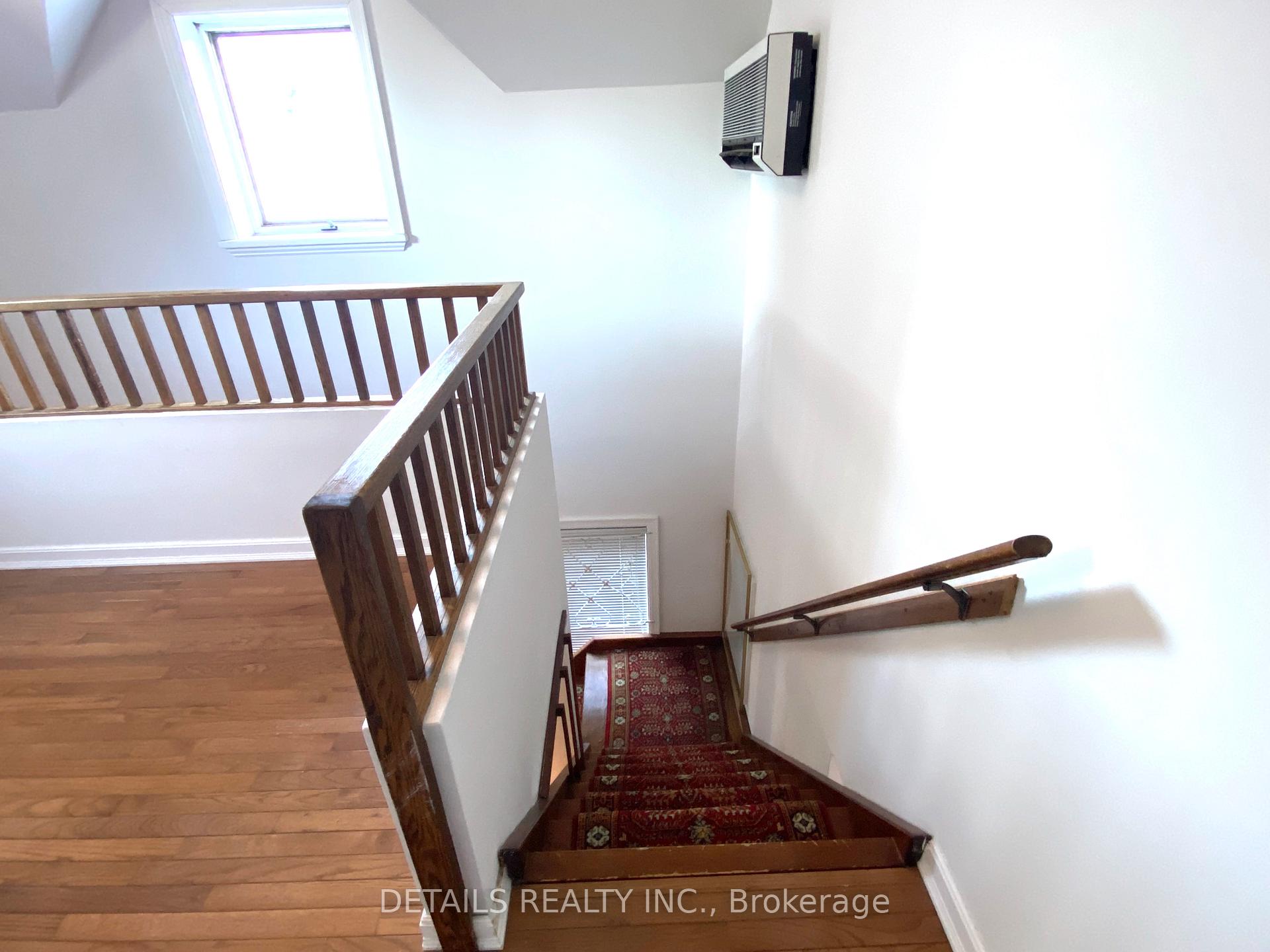 Photo 9 of Unit #2, 9 Gilmour Street W, Ottawa, Ottawa Centre/Golden Triangle — HOMEH