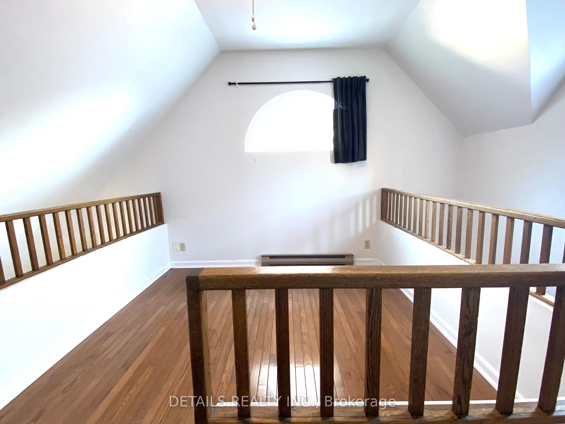 Photo 10 of Unit #2, 9 Gilmour Street W, Ottawa, Ottawa Centre/Golden Triangle — HOMEH