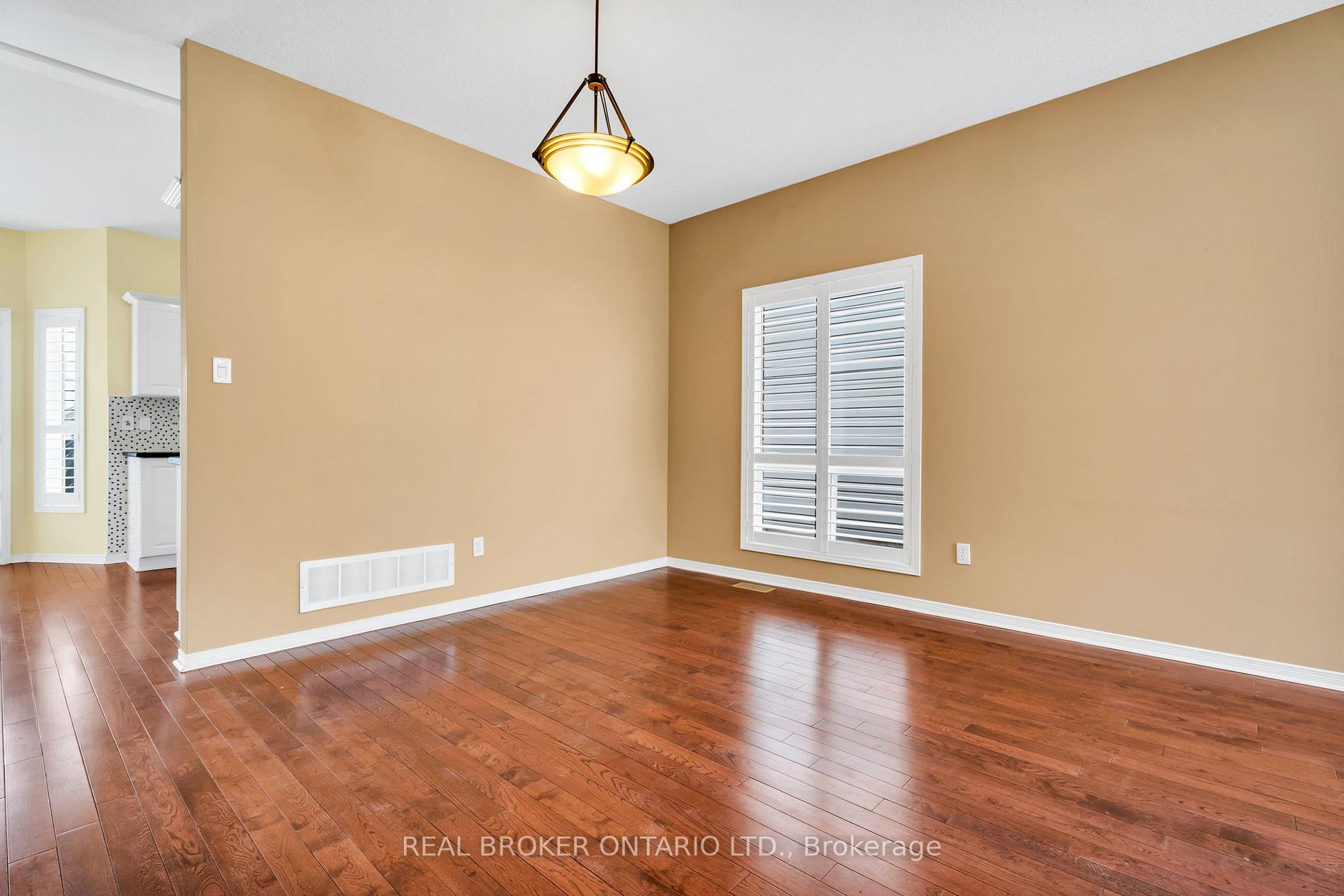 Photo 29 of 18 Appleton Drive, Orangeville — HOMEH