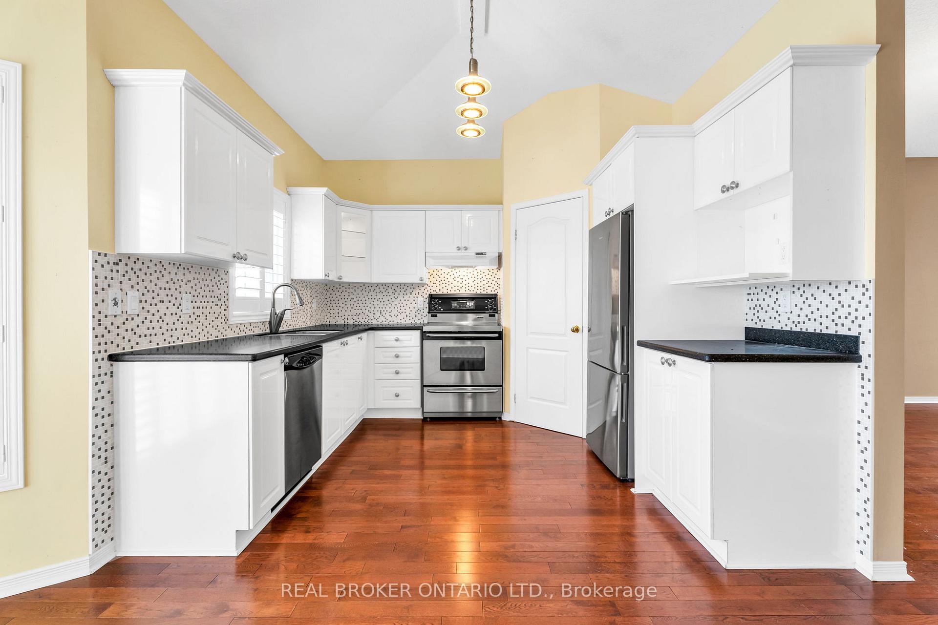 Photo 26 of 18 Appleton Drive, Orangeville — HOMEH