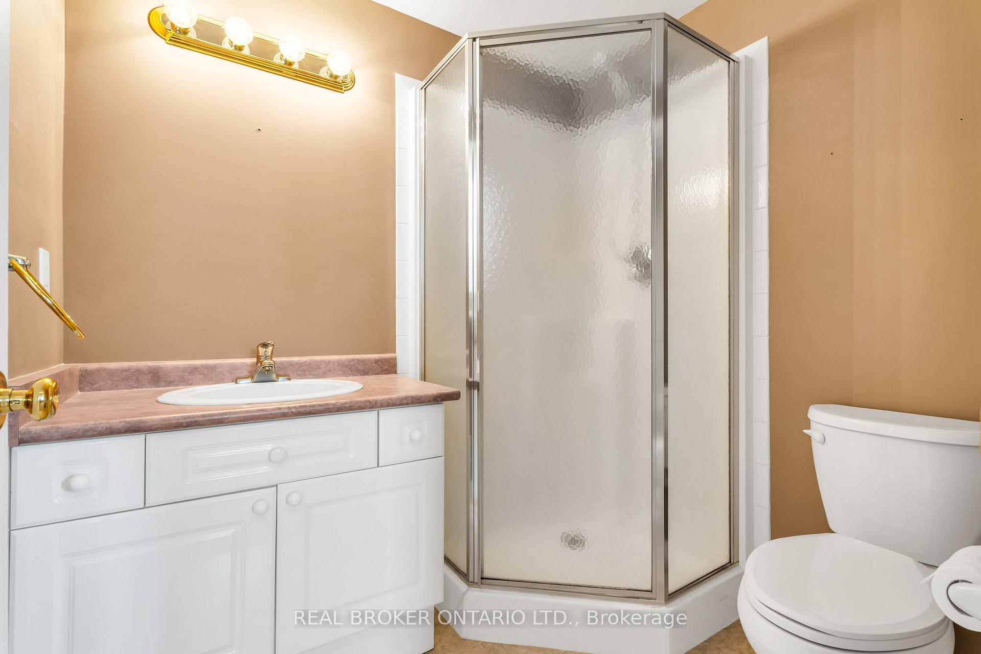 Photo 16 of 18 Appleton Drive, Orangeville — HOMEH
