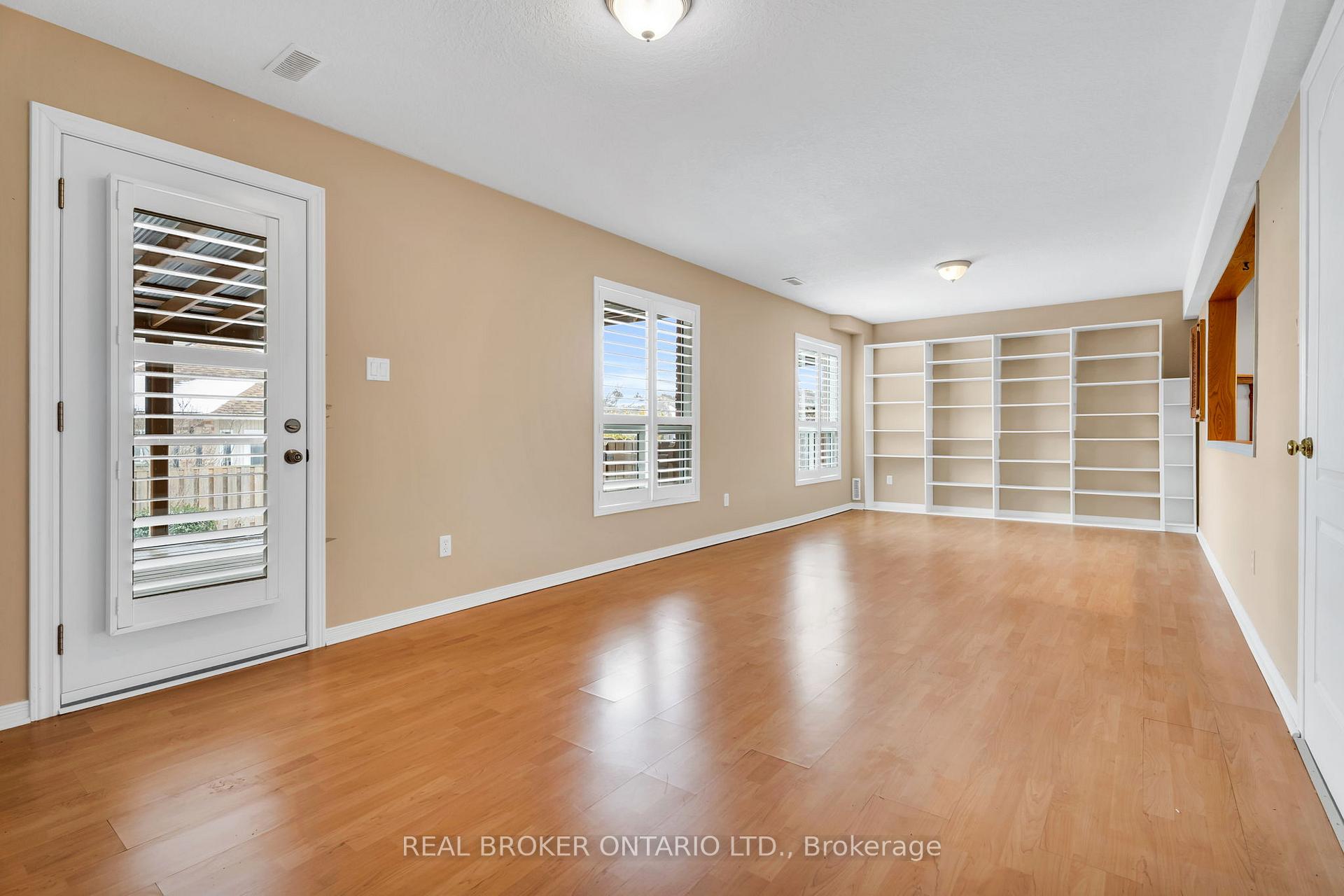 Photo 18 of 18 Appleton Drive, Orangeville — HOMEH