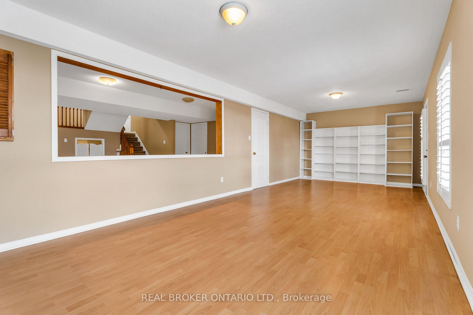 Photo 23 of 18 Appleton Drive, Orangeville — HOMEH
