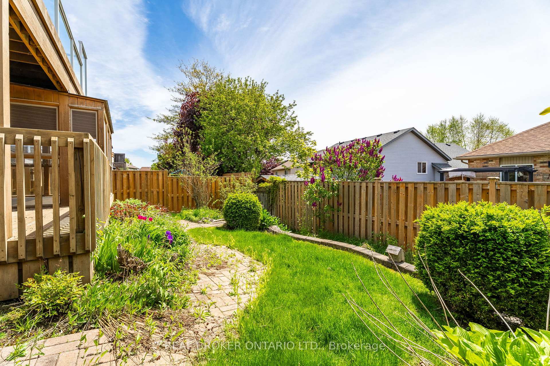 Photo 21 of 18 Appleton Drive, Orangeville — HOMEH