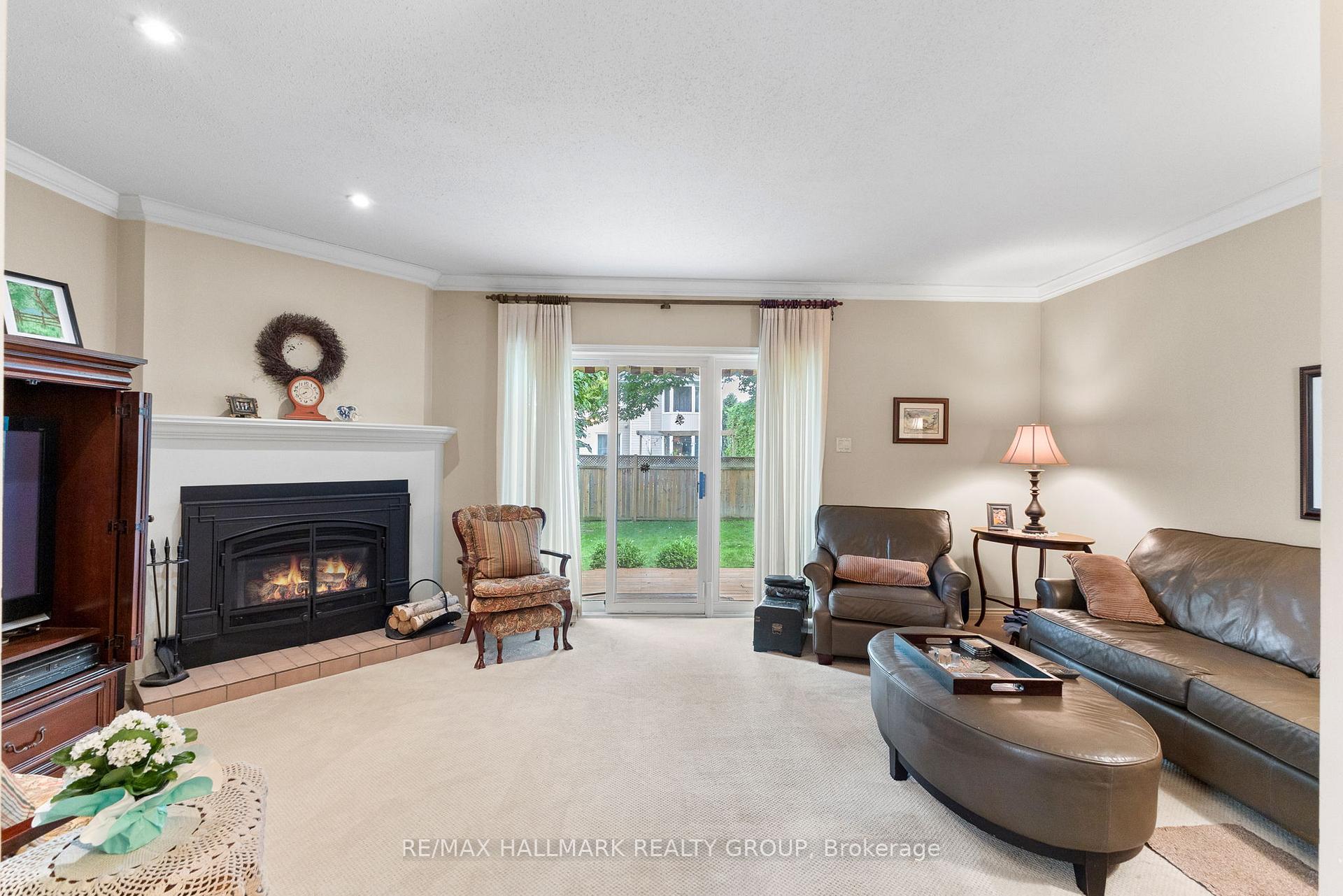 Photo 9 of 6100 Willowbark Drive, Ottawa, Chapel Hill — HOMEH