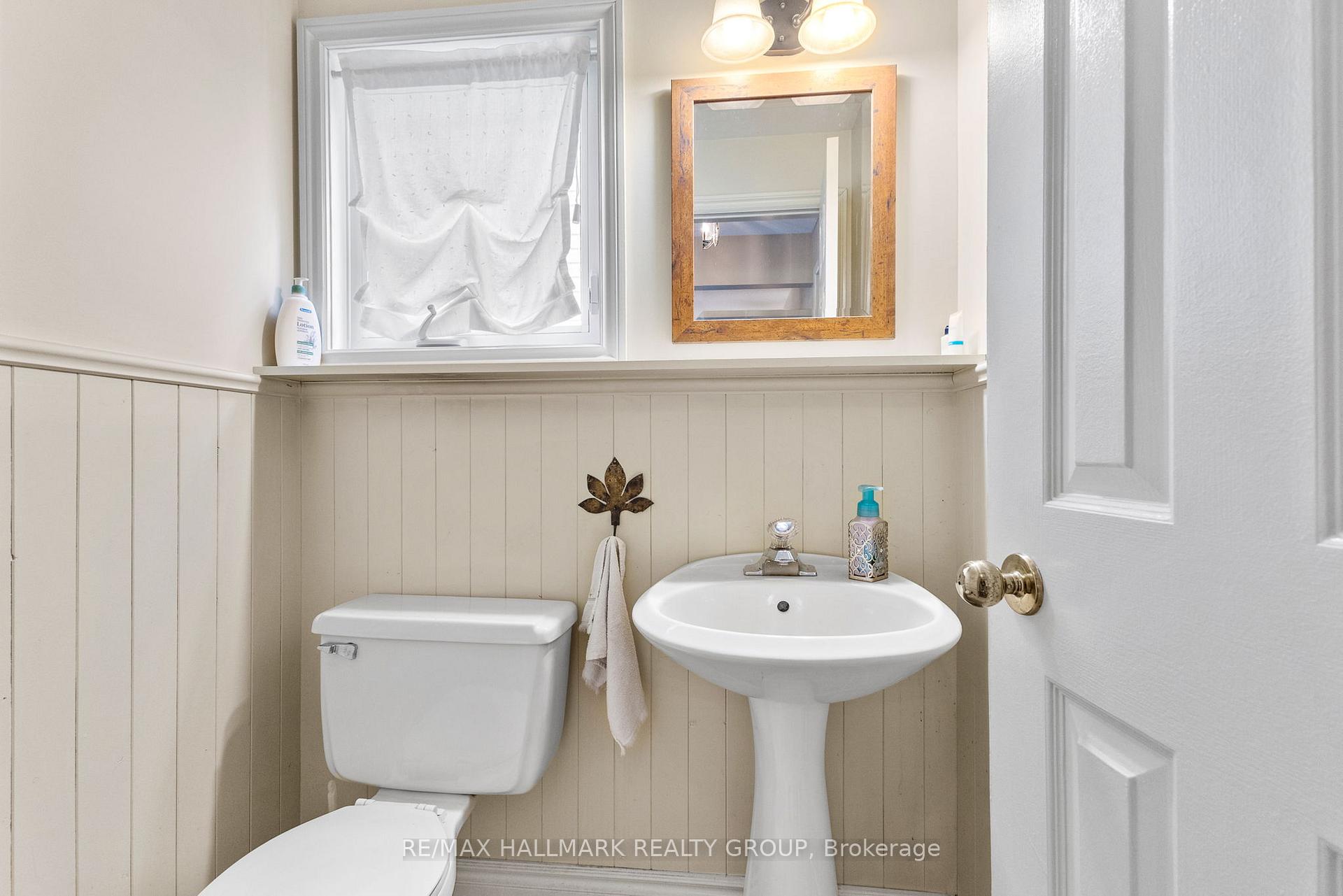 Photo 18 of 6100 Willowbark Drive, Ottawa, Chapel Hill — HOMEH