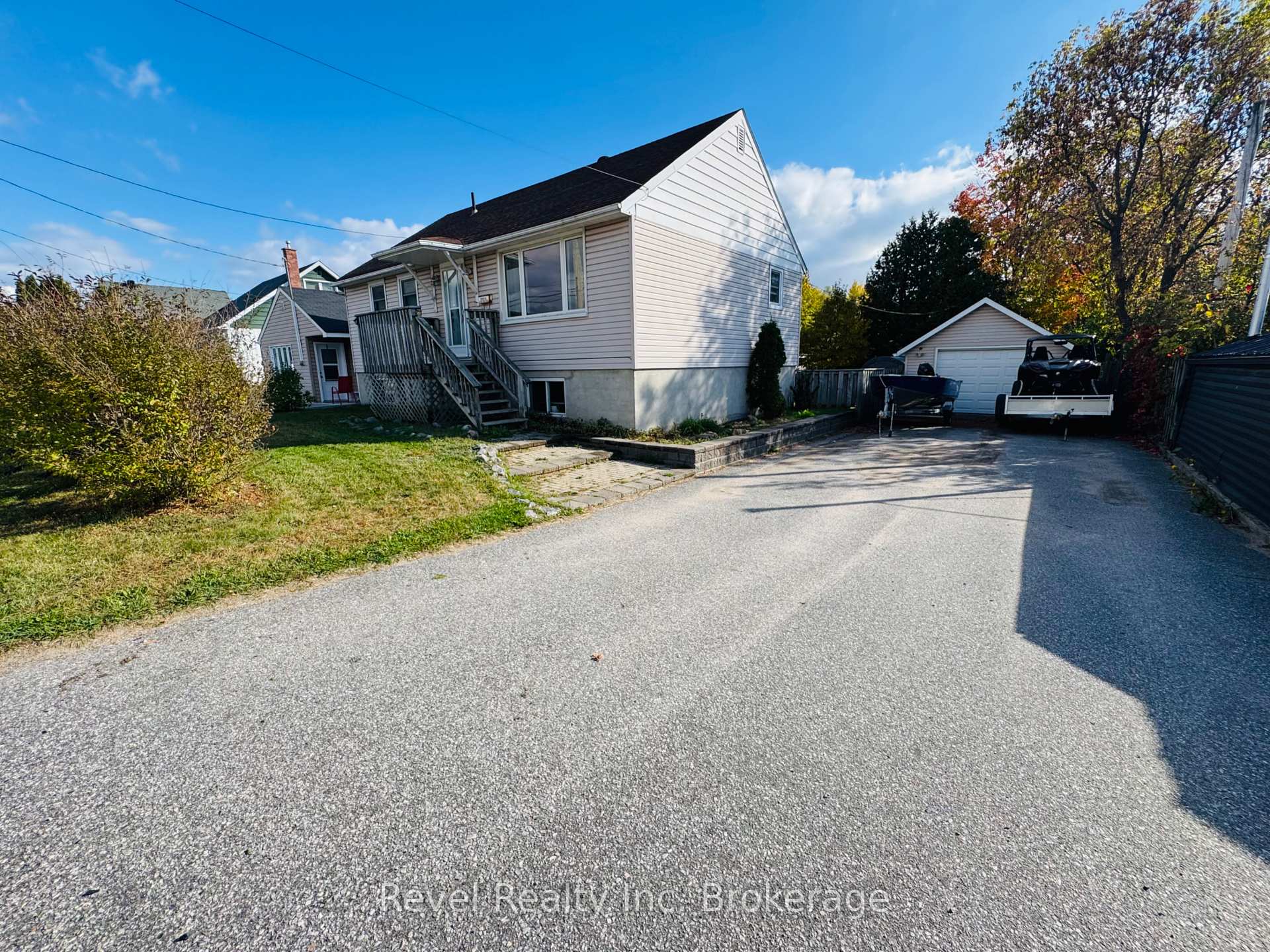 Photo 1 of 2131 Pearson Street, North Bay, Widdifield — HOMEH