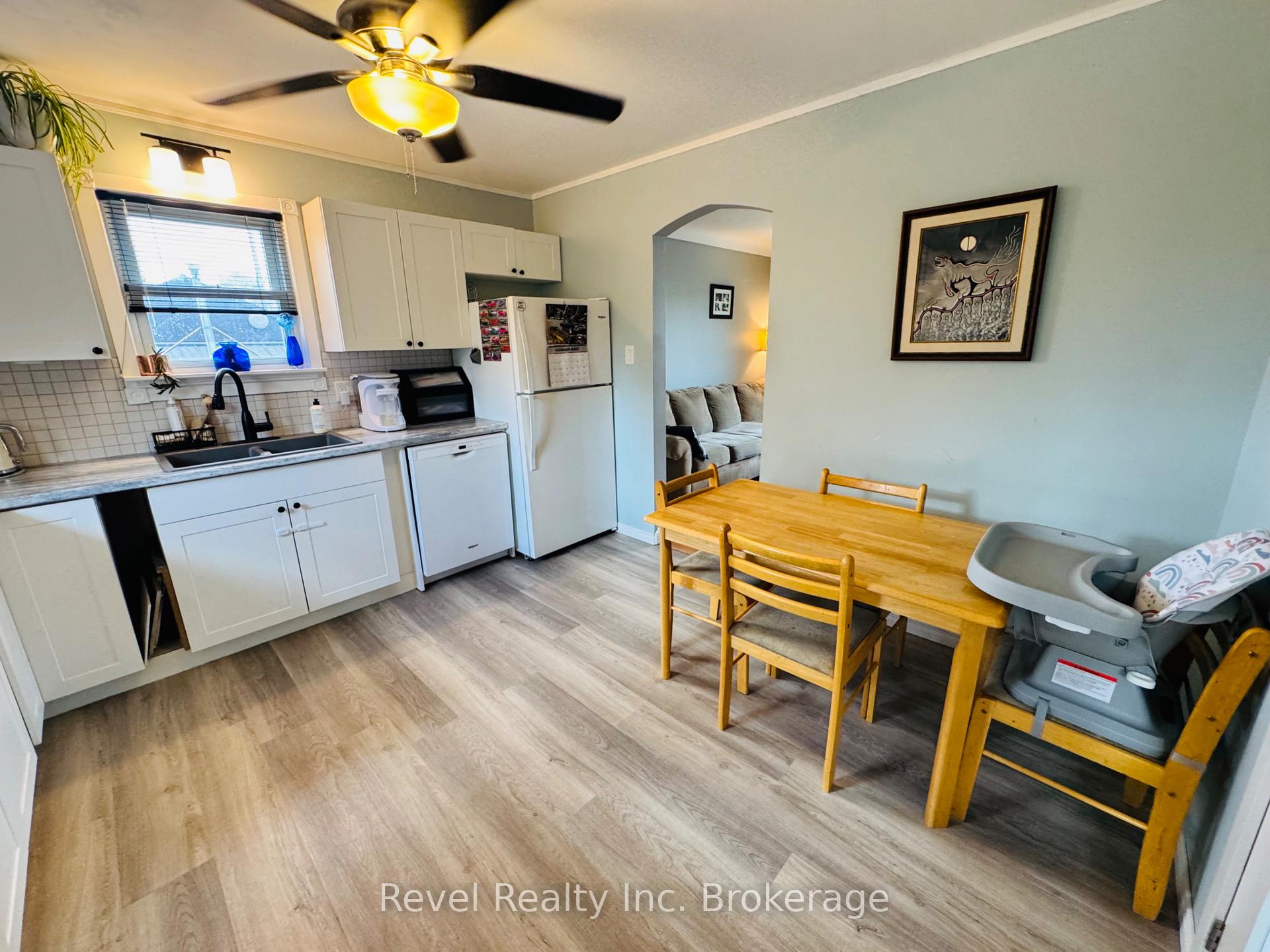 Photo 10 of 2131 Pearson Street, North Bay, Widdifield — HOMEH