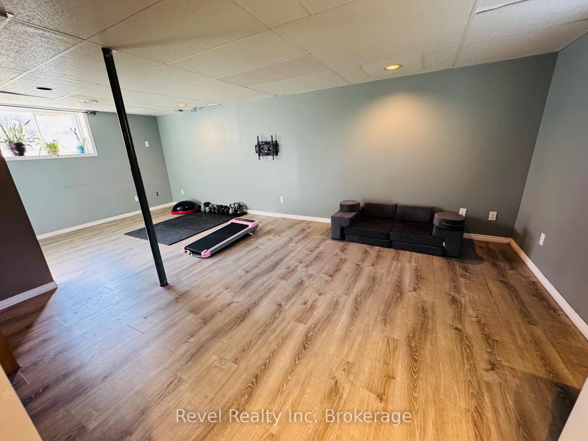 Photo 25 of 2131 Pearson Street, North Bay, Widdifield — HOMEH