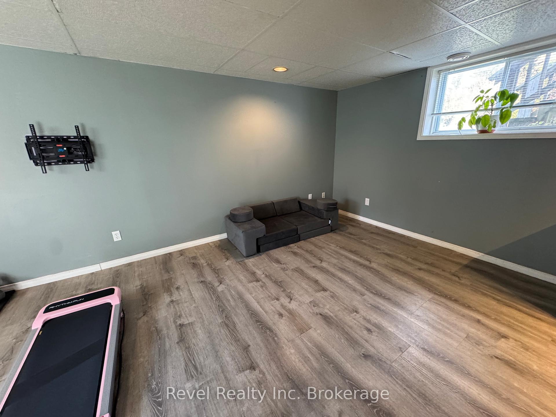 Photo 26 of 2131 Pearson Street, North Bay, Widdifield — HOMEH