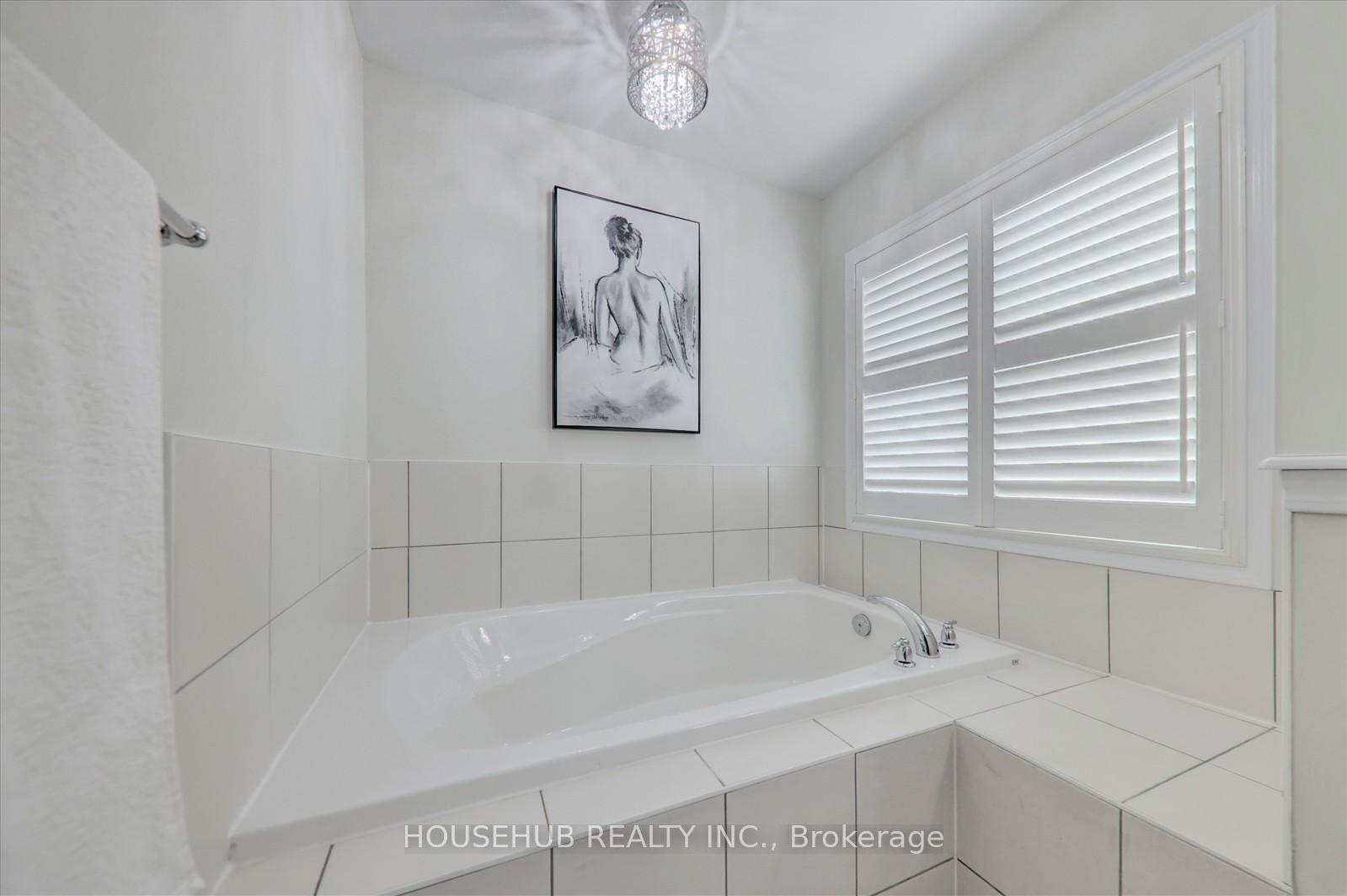 Photo 42 of 1182 Biason Circle, Milton, Willmott — HOMEH