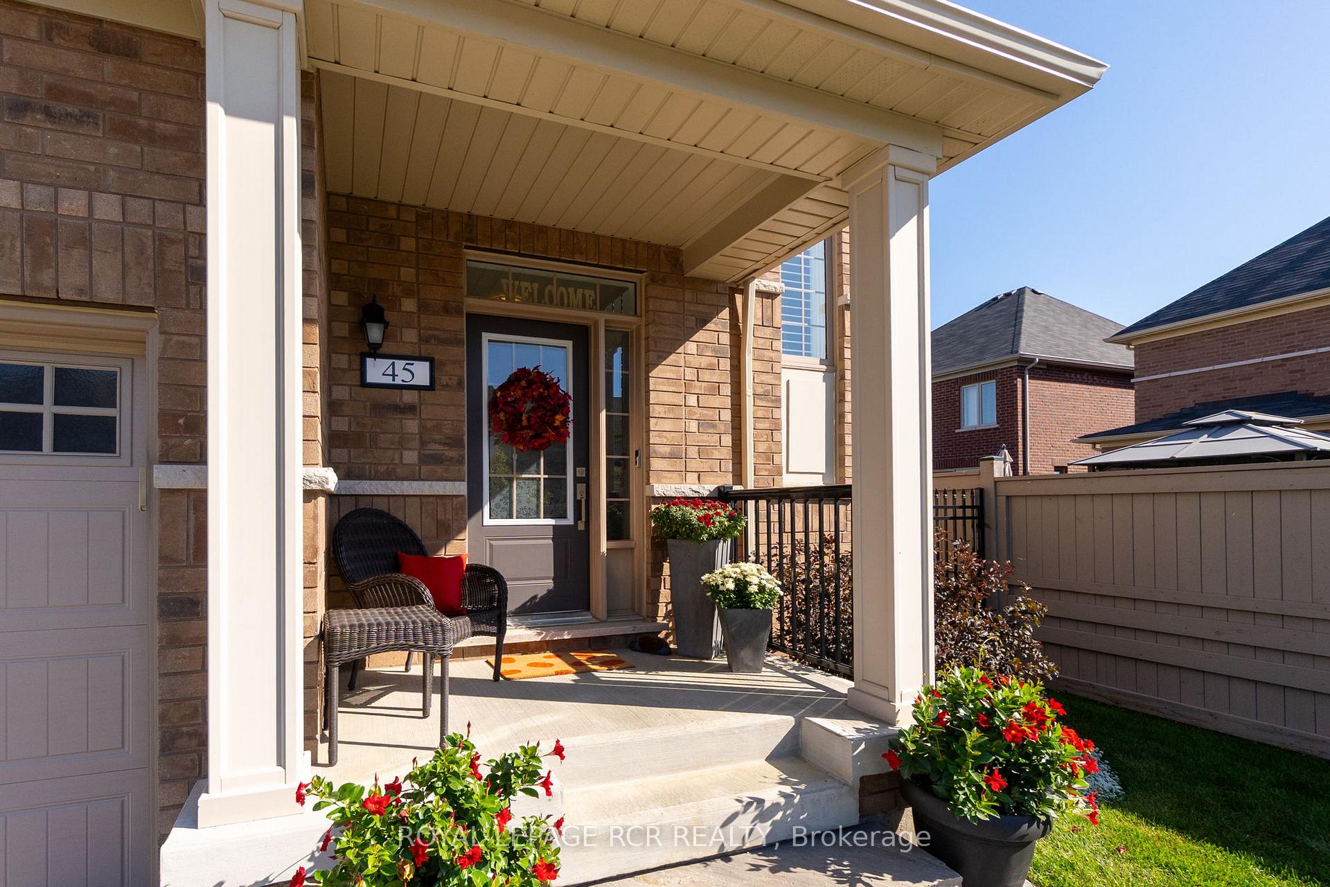 Photo 3 of 45 Martin Trail, New Tecumseth, Tottenham — HOMEH