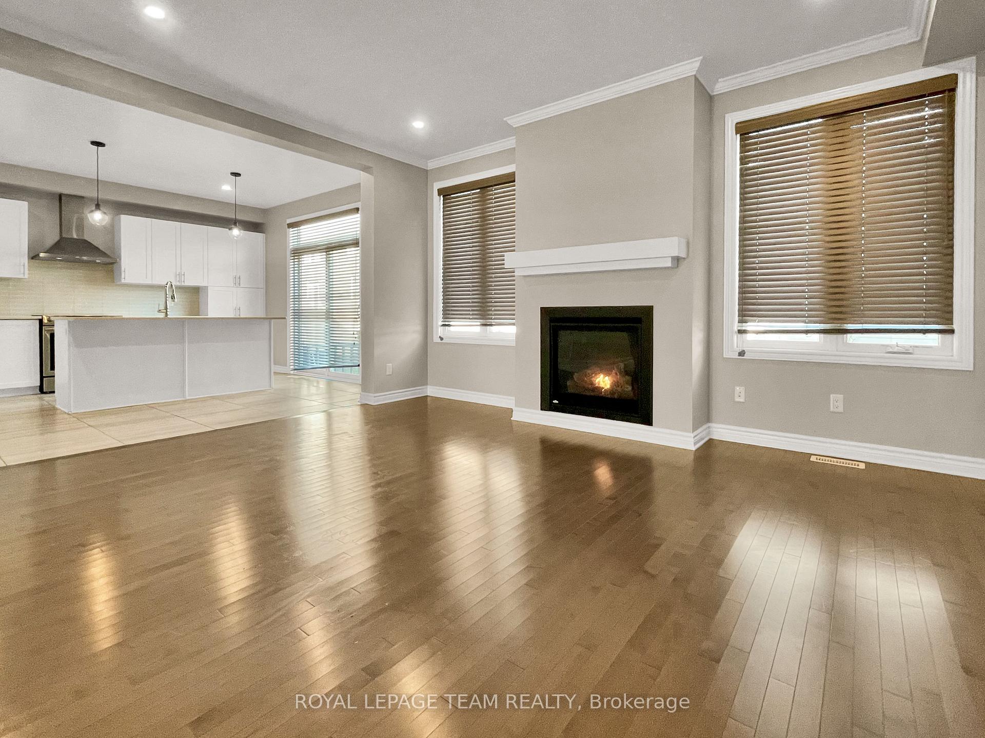 Photo 14 of 670 Decoeur Drive, Ottawa, Avalon West — HOMEH