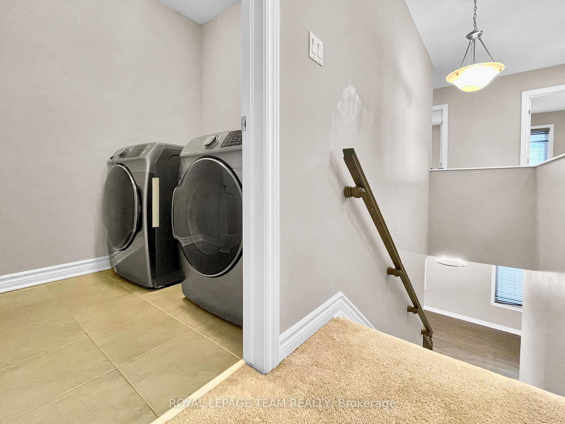 Photo 34 of 670 Decoeur Drive, Ottawa, Avalon West — HOMEH