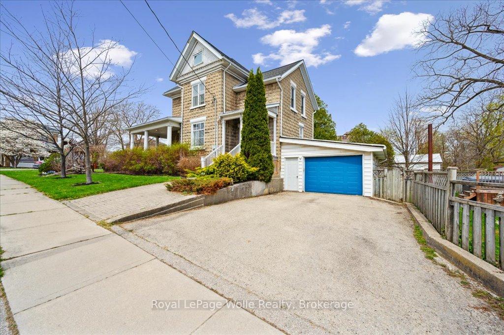 Photo 2 of 454 Wallace Avenue N, North Perth, Listowel — HOMEH
