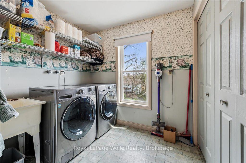 Photo 24 of 454 Wallace Avenue N, North Perth, Listowel — HOMEH