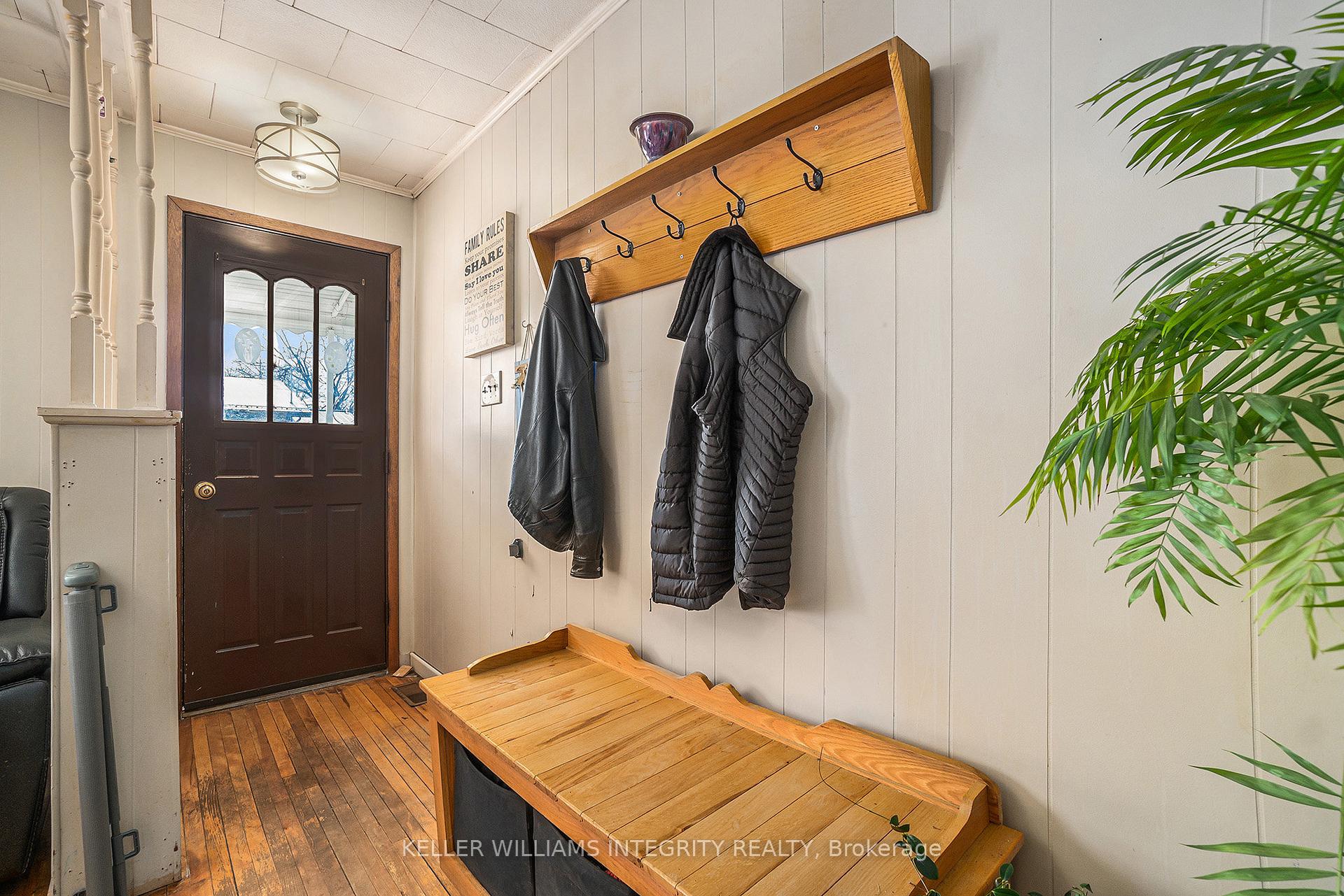 Photo 11 of 93 Beckwith Street E, Perth — HOMEH