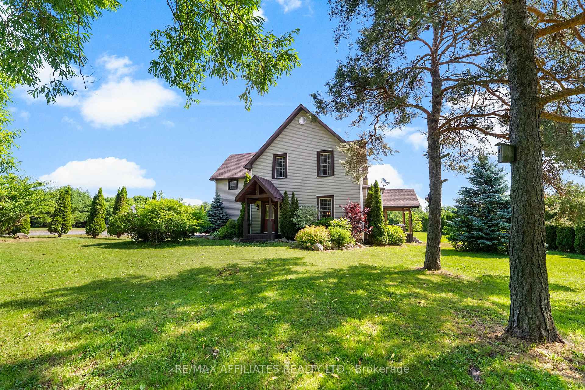 Photo 1 of 2543 County 12 Road, North Stormont, North Stormont (Finch) Twp — HOMEH