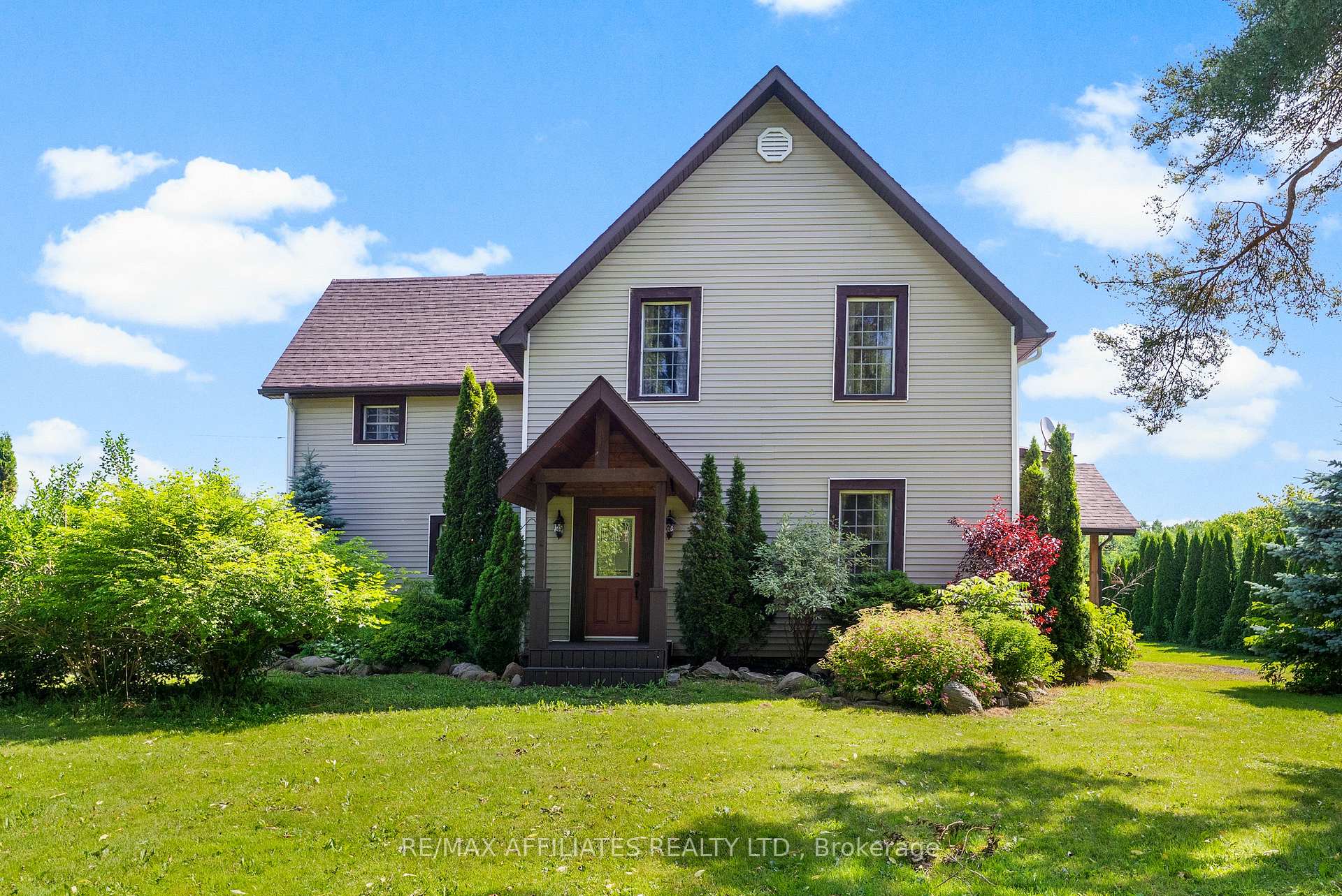 Photo 4 of 2543 County 12 Road, North Stormont, North Stormont (Finch) Twp — HOMEH