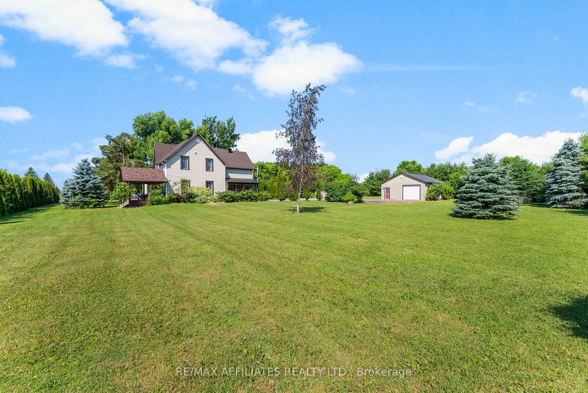 Photo 33 of 2543 County 12 Road, North Stormont, North Stormont (Finch) Twp — HOMEH