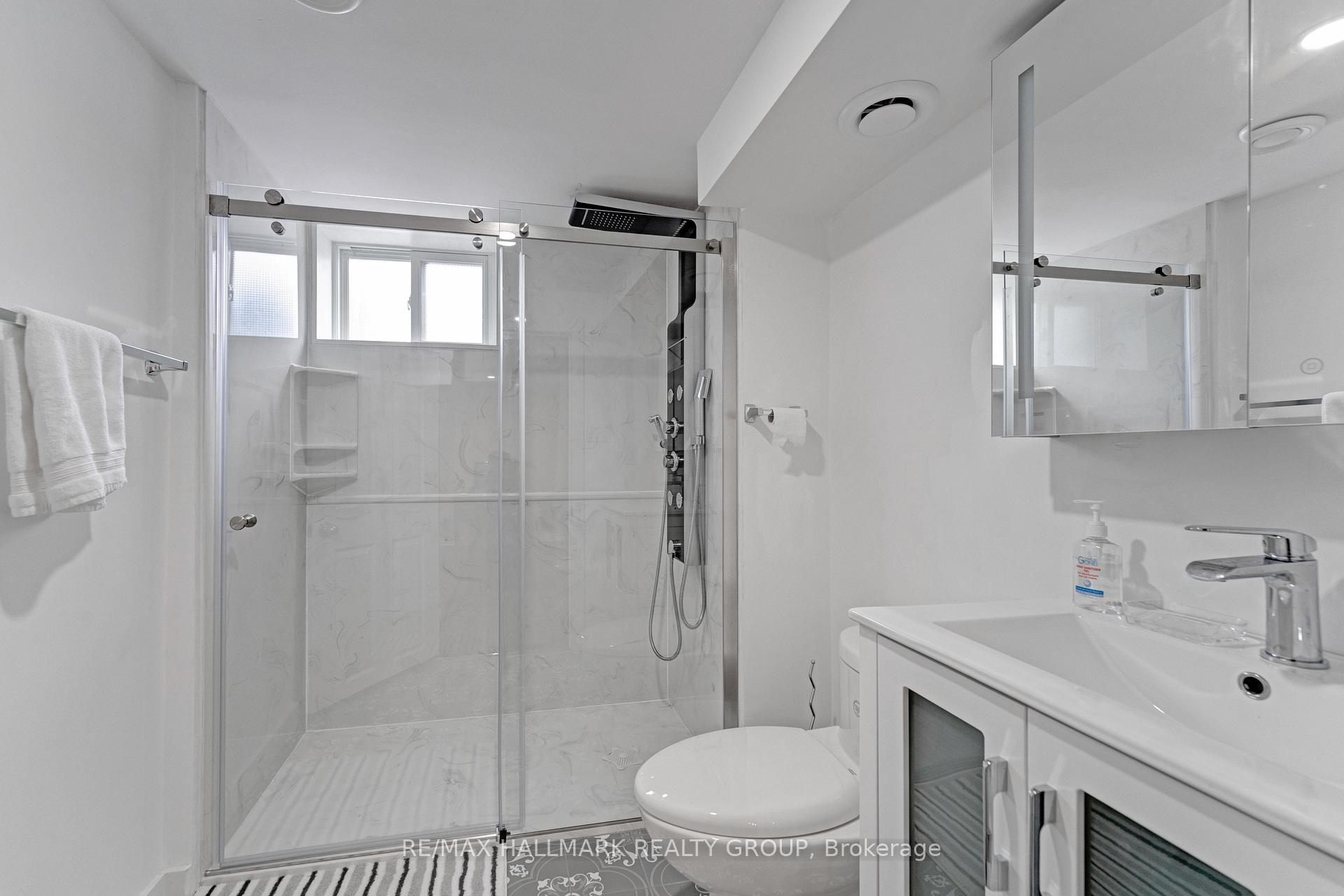 Photo 24 of 577 Clarke Avenue, Ottawa, Castle Heights/Rideau High — HOMEH