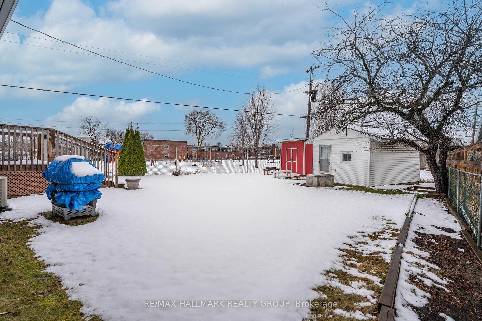 Photo 25 of 577 Clarke Avenue, Ottawa, Castle Heights/Rideau High — HOMEH