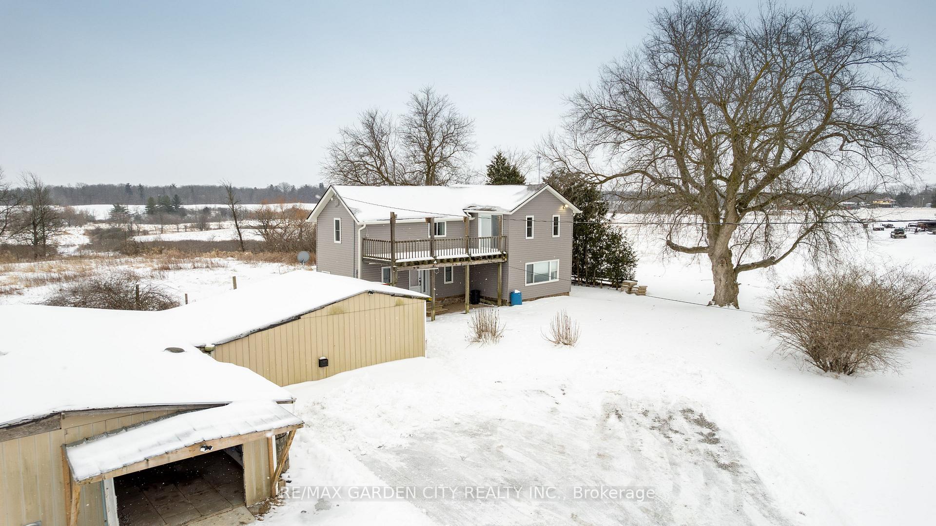 Photo 1 of 952 Twenty Road, Pelham, North Pelham — HOMEH